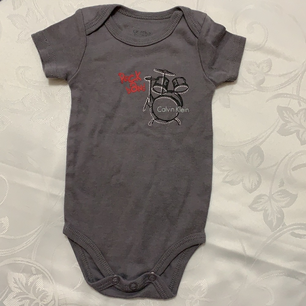 Calvin Klein, Baby Gap, Polo Assn … - Picture 3 of 9